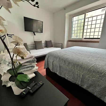 Room In Queluz 11 Minutes From Lisbon Zewnętrze zdjęcie